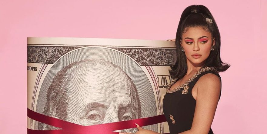Kylie Jenner solgte en majoritetsinnsats av Kylie kosmetikk til Coty