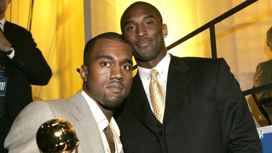 Kanye West hyller avdøde Kobe Bryant under sermoni